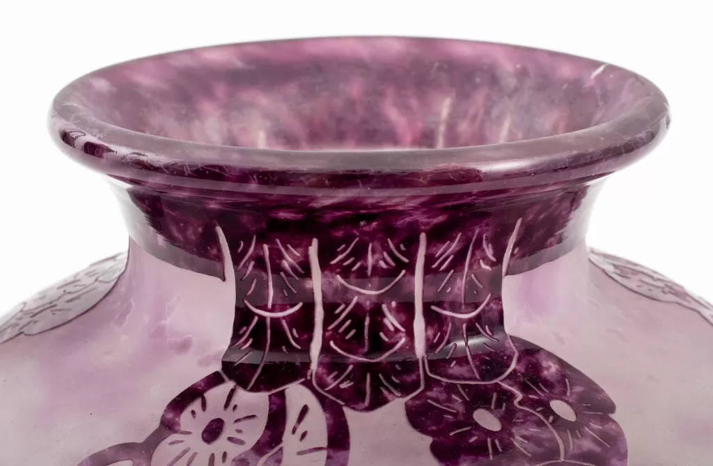 Charder Le Verre Francais  Art Deco Glass Vase