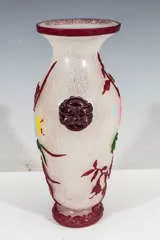 Circa 1890's Late Qing Dynasty Period (1644-1912) Chinese Cut-Glass Peking Vase with Decorative Floral Motif