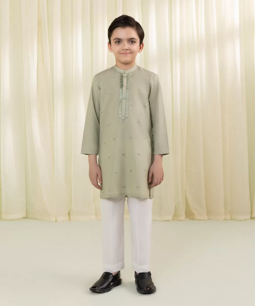 Embroidered Cambric Kurta