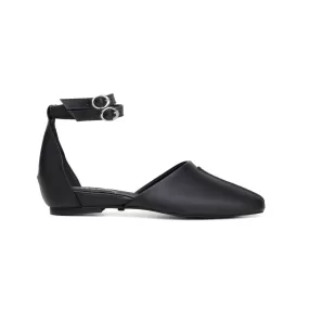 'Giselle' women's black flat with ankle-strap by Zette Shoes