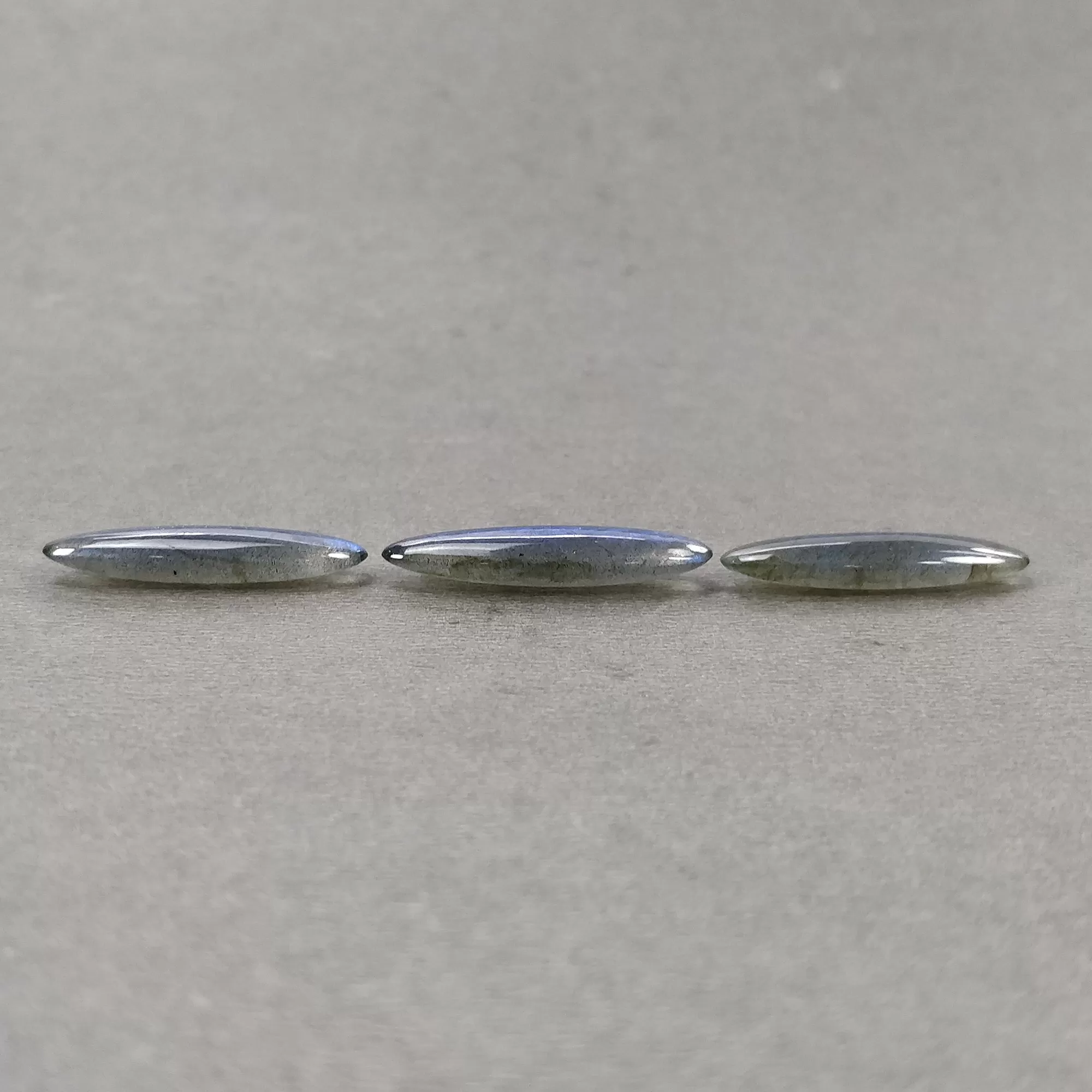 Labradorite Gemstone Cabochon : Natural Untreated Blue Labradorite Pencil Shape 3pcs Set