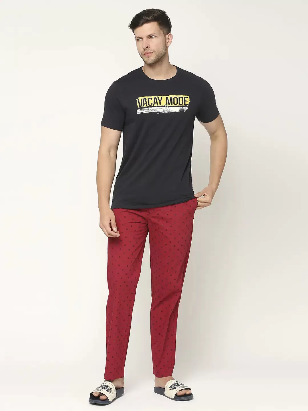 Men Premium Cotton Printed Maroon Pyjama- UnderJeans by Spykar