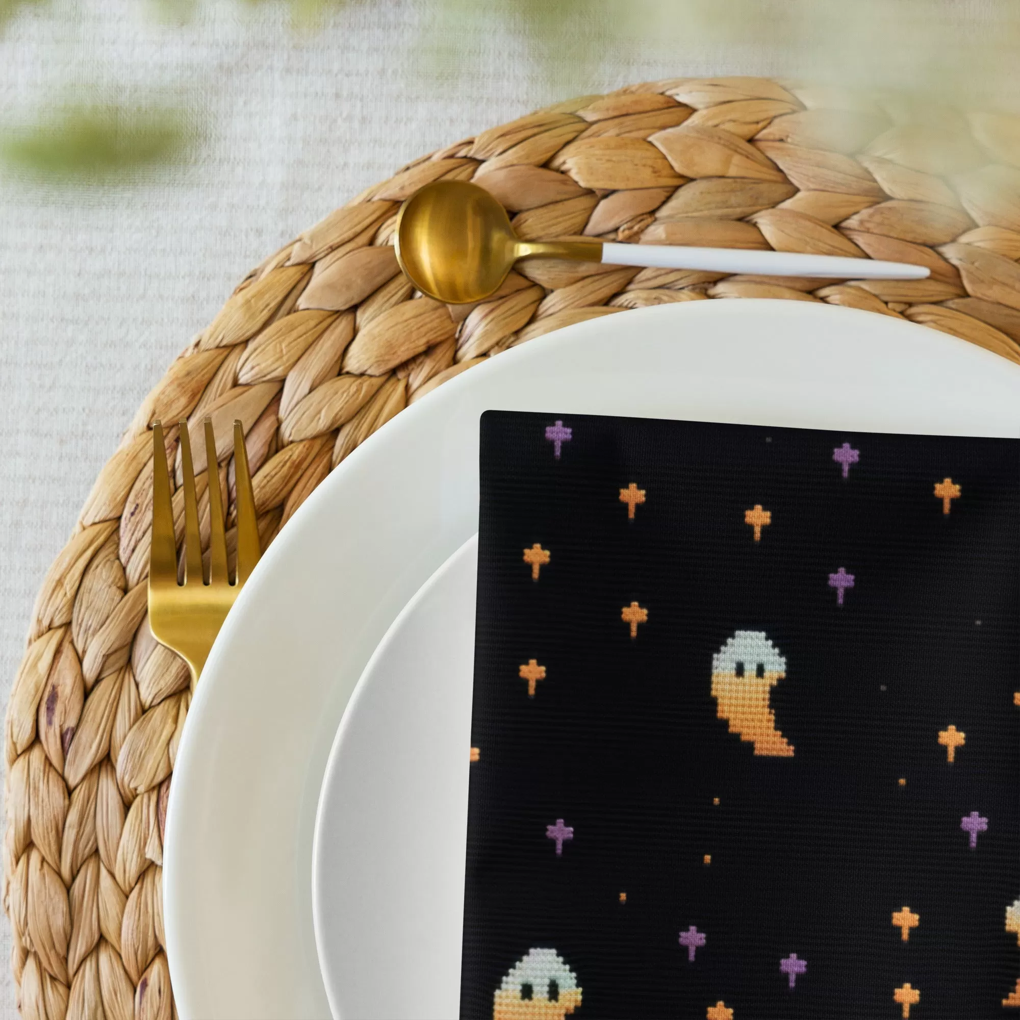 Stargazin' Spectres Cloth Napkins Set of 4 - Dark Academia Cute Ghosts - Gothic Home Decor - Goth Table Setup