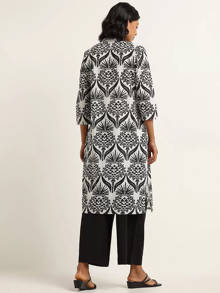 Utsa White Straight Fit Printed Cotton Kurta