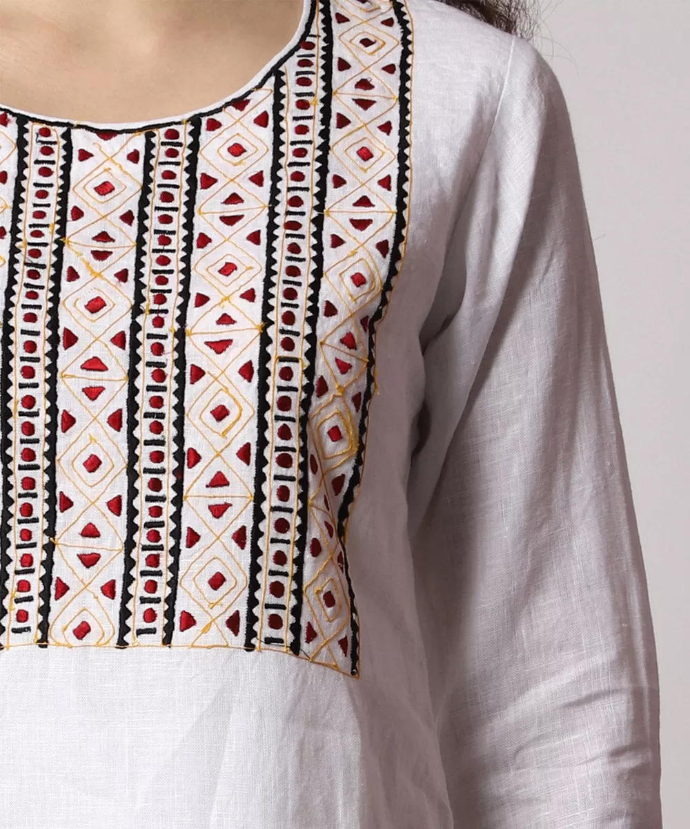 White hand embridered cotton 3/4 sleeves kurta set