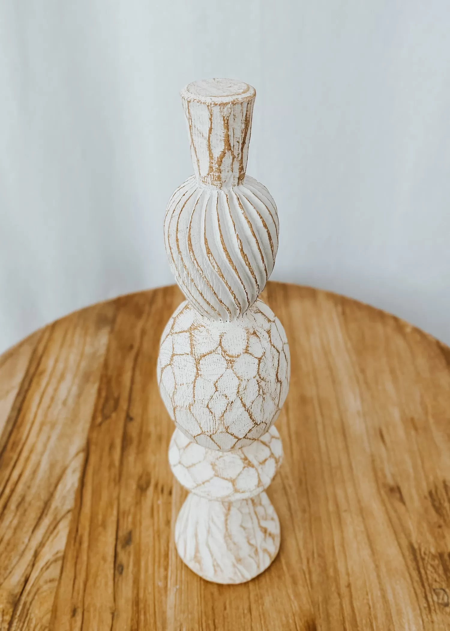 Yana Resin Sculpture - Natural